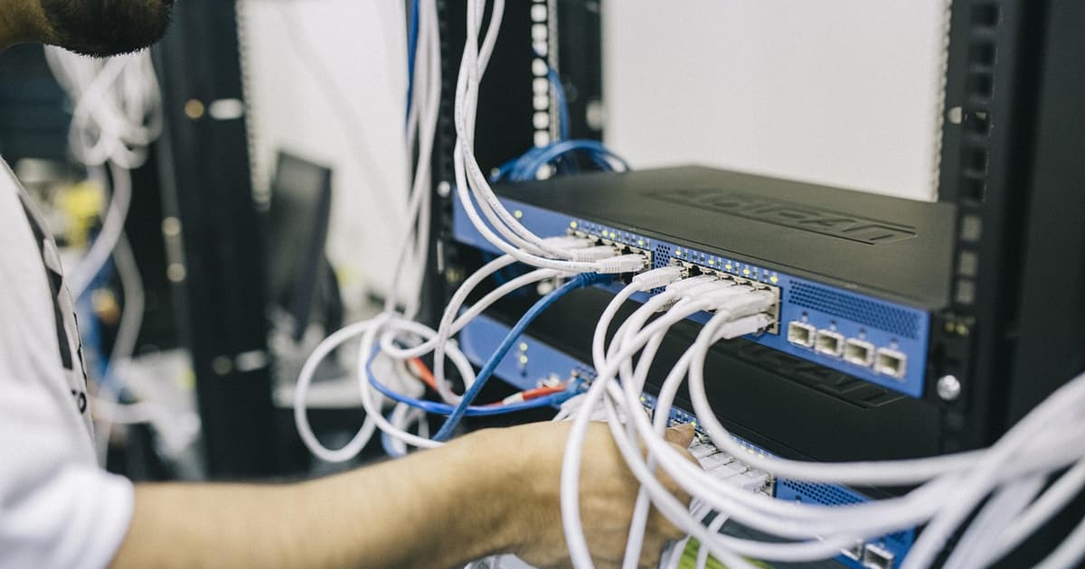 Cách chạy Docker Containers trên Windows Server 2019