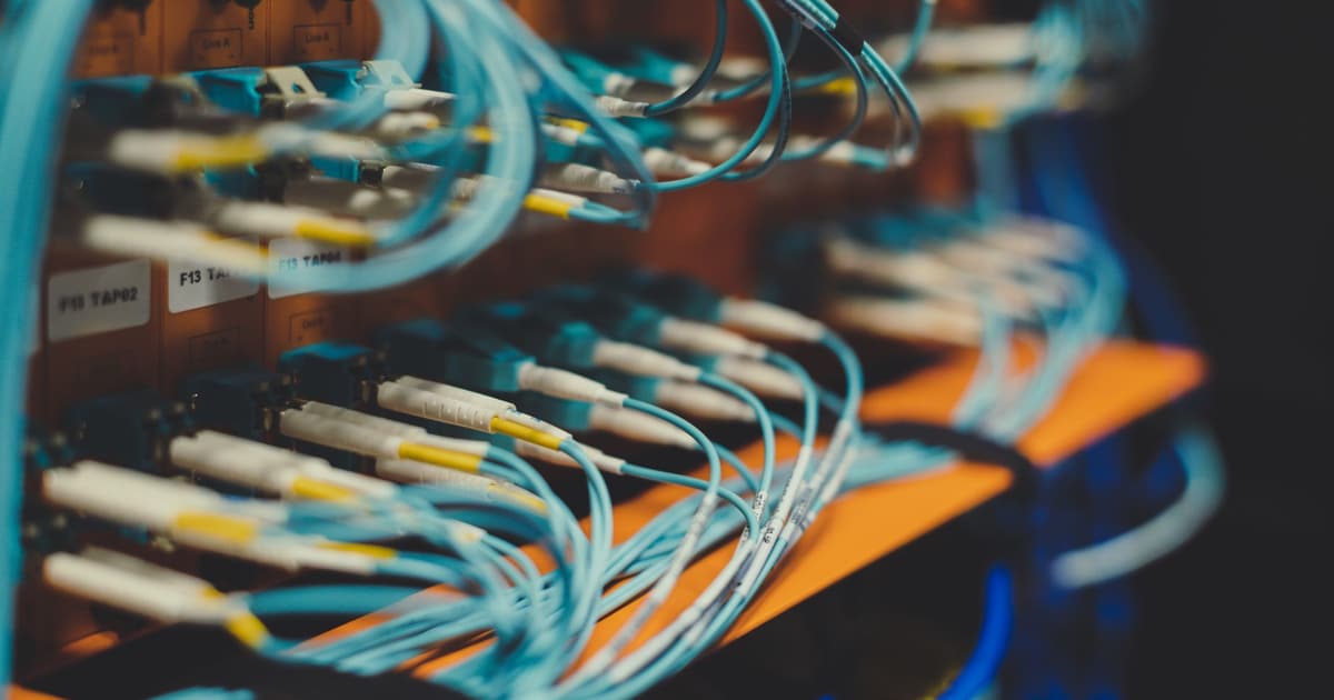 Cấu hình máy server cho công ty và những điều bạn cần biết